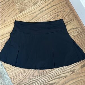 Black Lululemon Tennis Skirt